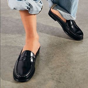 NWT - Wynn Loafer Mules - Black Leather